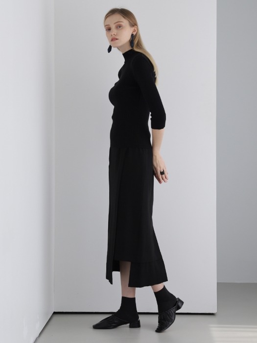 H-LINE LONG SKIRT BLACK