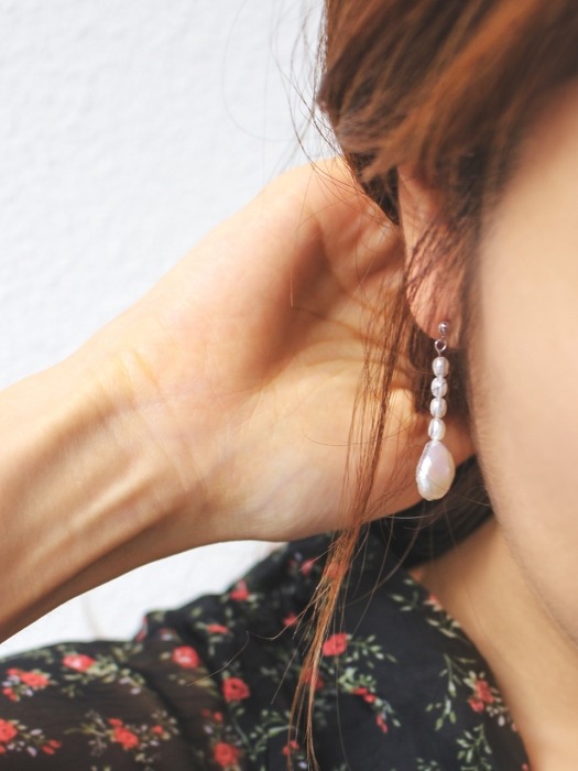 Maracas earring