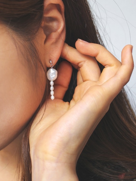 Maracas earring