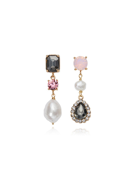 Baroque Pop Triple Black Diamond Earrings