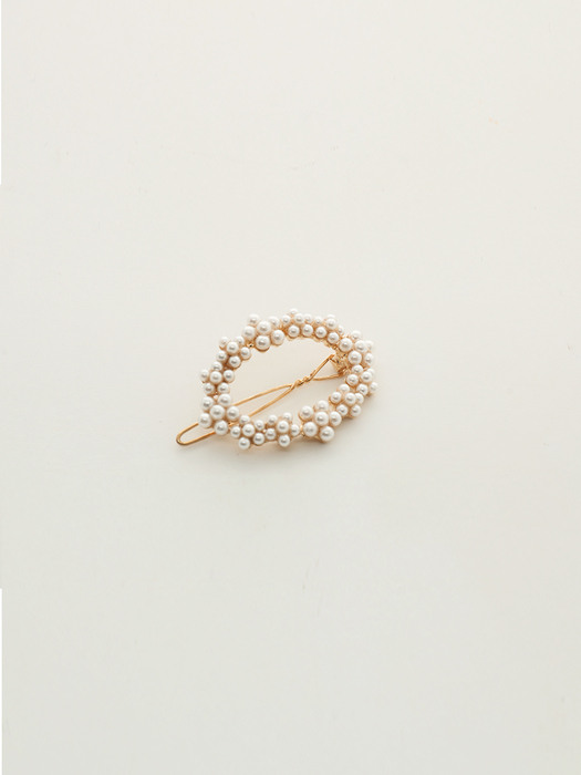 Pearl Cluster Ring Hairpin