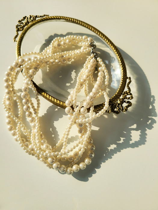 Twist Pearl Cluster Necklace