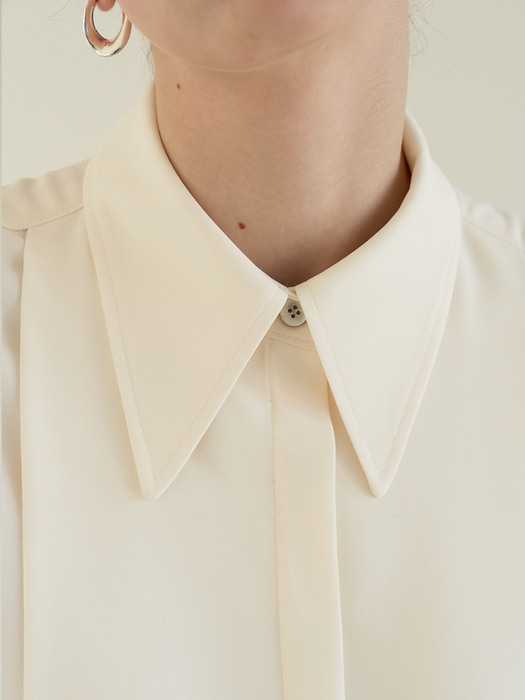TOS CREPE TUCK SHIRT IVORY