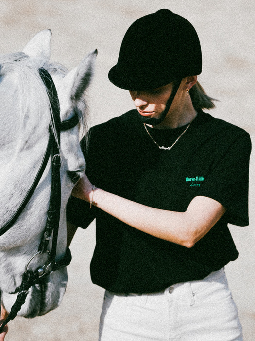 Crown Horse Half-Sleeve T-shirt Black