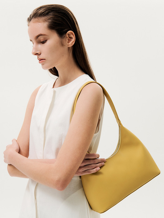 Usual Medium Shoulder Bag Yellow