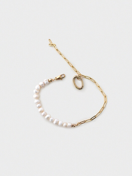 pearl line bracelet (gold)