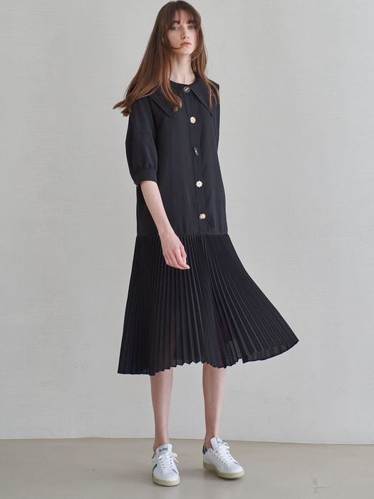 CAPE COLLOR PLEATED DRESS_BLACK