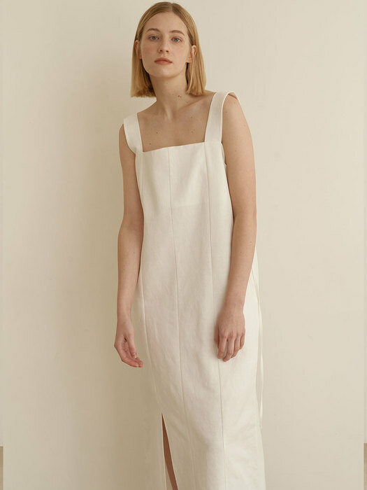 Sqaure linen dress - White