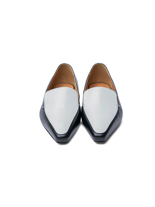 [리퍼브][235,250] Black & white loafers