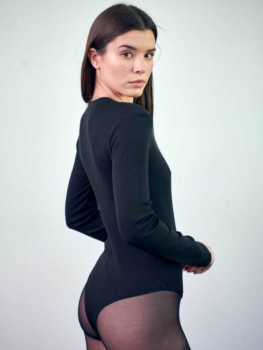 Lea Bodysuit in Solid Black