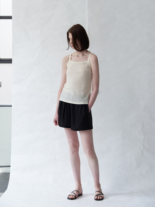 Base sleeveless (cream)