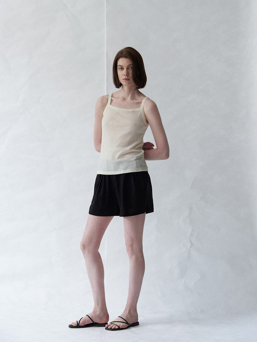 Base sleeveless (cream)