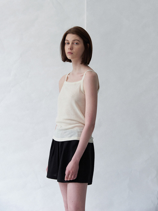 Base sleeveless (cream)