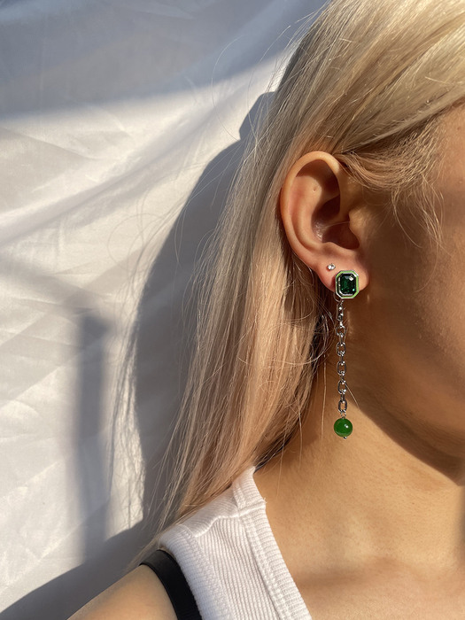 no.229 earring green