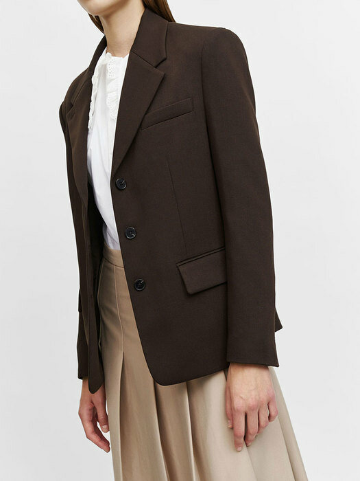 WOOD BEAN THREE BUTTON CLASSIC JACKET