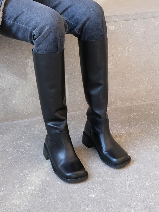 Long Boots_ Liezel OSB203