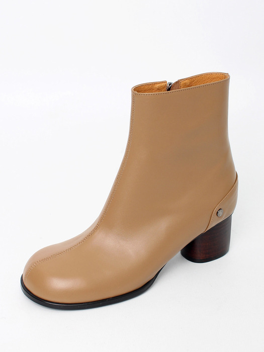 Eloel ornament middle heel boots_camel