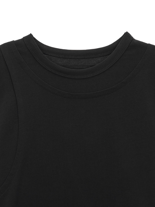 LAYERED DETAIL TOP IN BLACK
