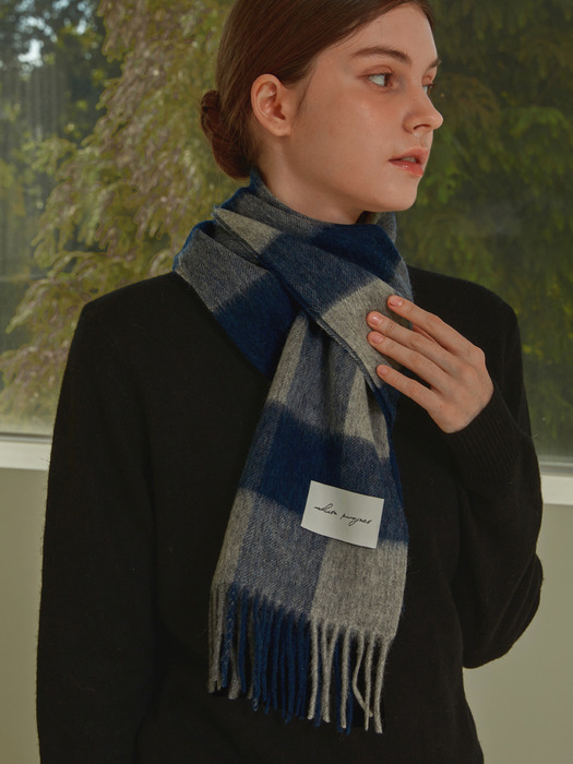 PATTERN VIRGIN WOOL MUFFLER_NAVY