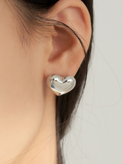 bold heart earrings (2colors)