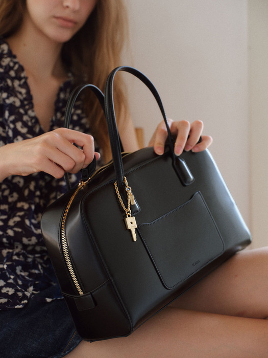 Cayley Boston Bag Plus Black
