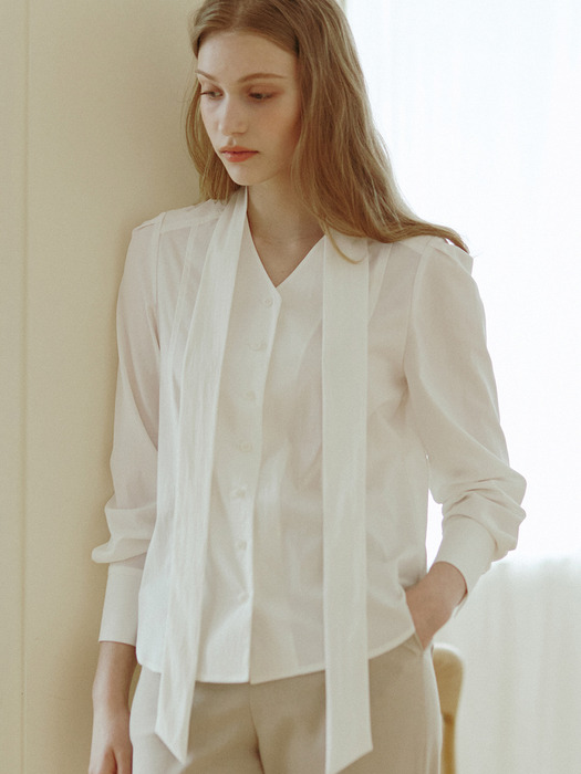 V-neck Tie Blouse - Off White