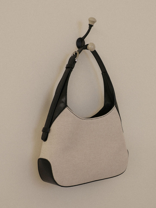 [단독]SMALL OVE BAG CANVAS_2colors