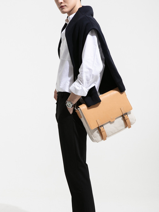 [리퍼브상품]Polygon doublebelted crossbag [beige]