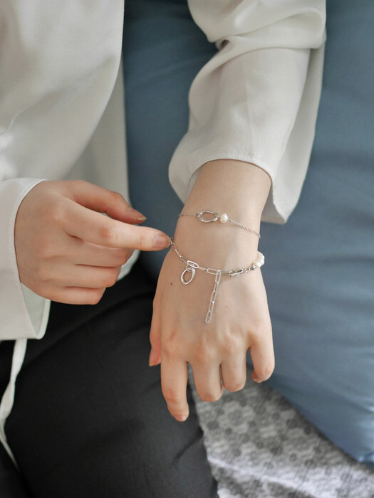 pearl line bracelet (silver)