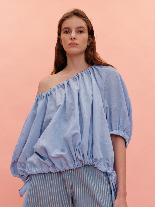 ROLLY Short Sleeve Puff Blouse - Sky Blue