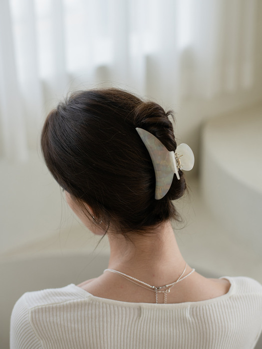 Crescent Hair Claw Clip (Moonlit White)