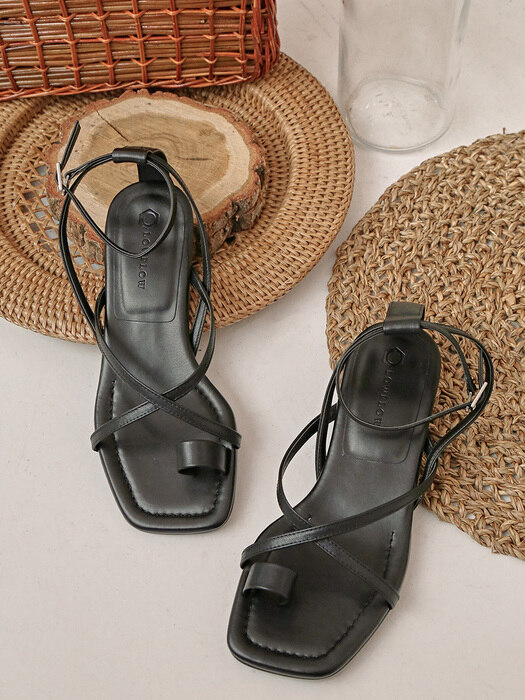 1309 Renee X Strap Flip flops Sandal