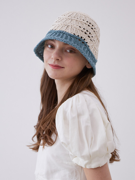 [단독] Shell Paper Knit Bucket Hat (Ivory & Blue)