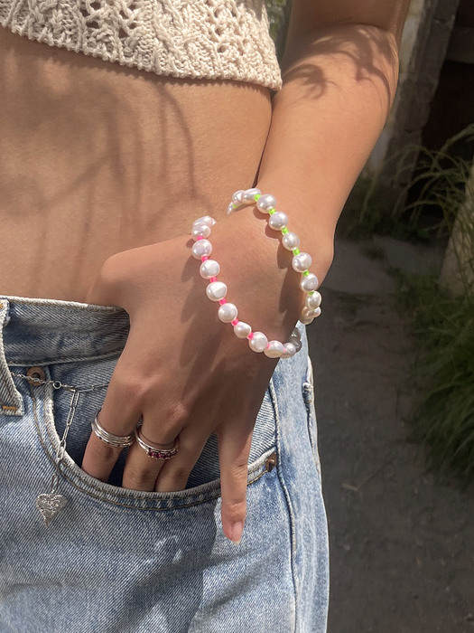 Summer Pebble Pearl Bracelet (2color)