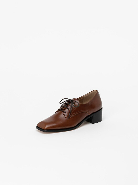Cordan Lace-up Derby Shoes in Textured Brown