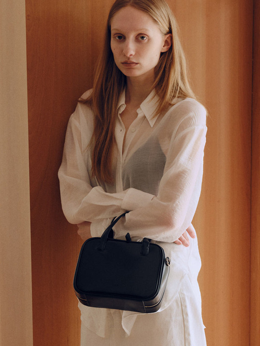 【ROH SEOUL】TIN SQUARE MINI TOTE BAG ROH SEOUL STORE - Mini Tin square tote bag Glossy black