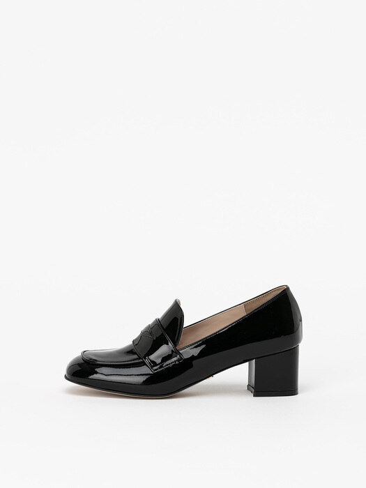 Taffy Loafer Pumps in Black Patent