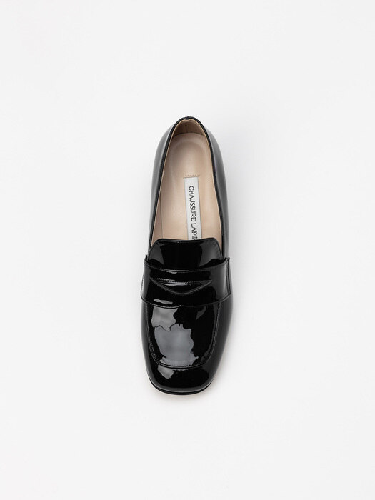 Taffy Loafer Pumps in Black Patent