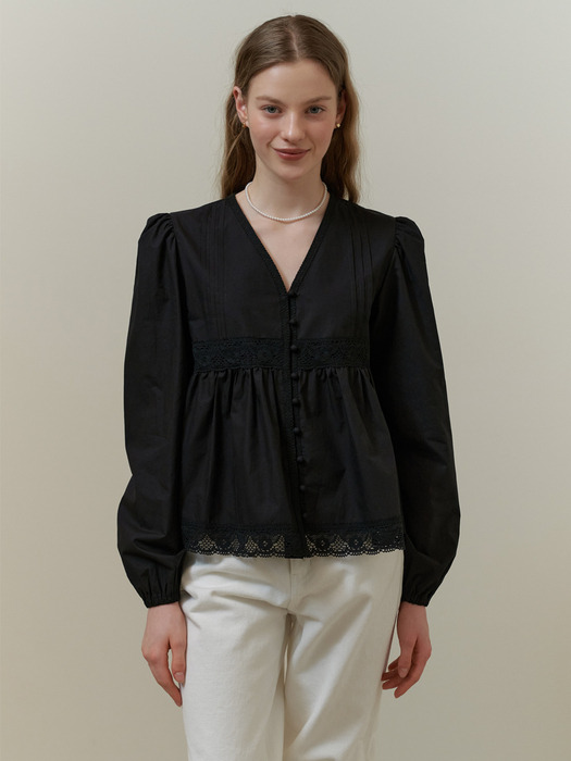 Enough lace blouse (black)