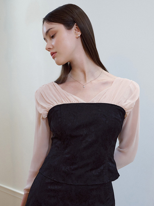 [9차리오더] Laurent jacquard blouse [Black]
