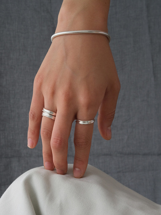 Thin Wavy Ring (Silver925)