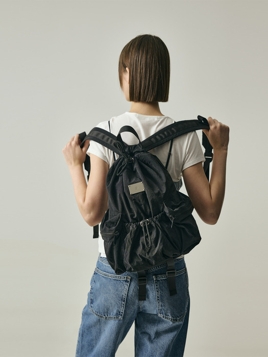 LIGHT STREET SMALL BACKPACK [BLACK]