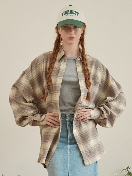 Oversized checkered shirt Beige