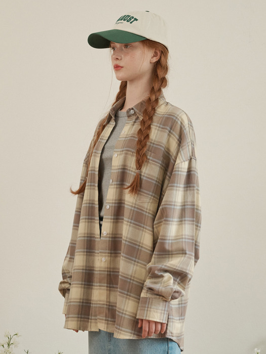 Oversized checkered shirt Beige