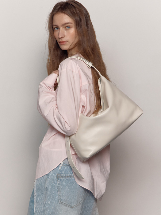 [여울 PICK!]WRITTEN BAG_IVORY