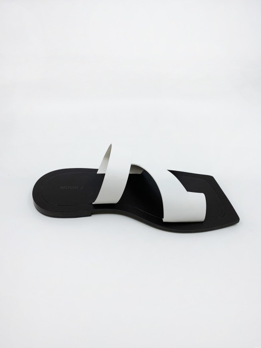 Cross-Strap Leather Slides