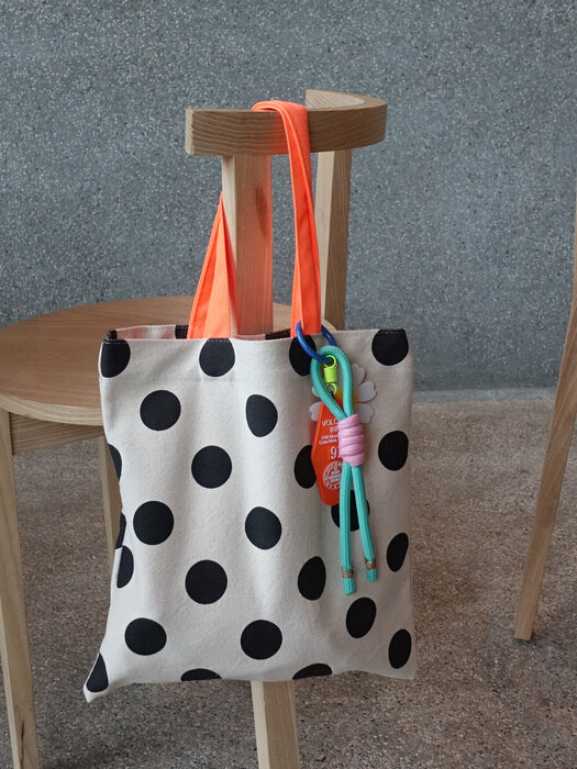 DOT BAG IVORY BLACK