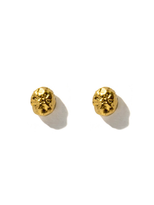 Stone stud earrings Gold