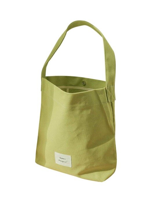 Peanut Shoulder Bag (Apple Green)