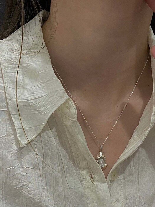 doudou necklace
